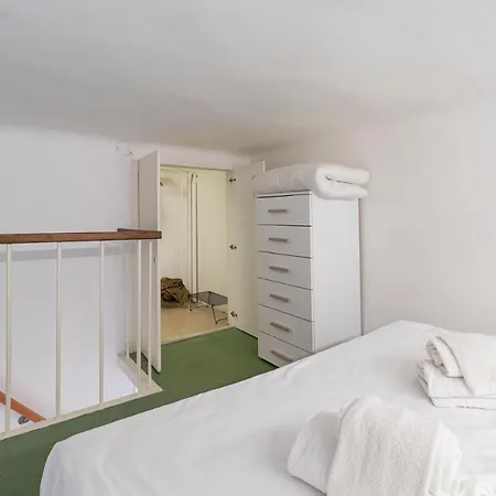 I Host - Londonio 19 Appartement